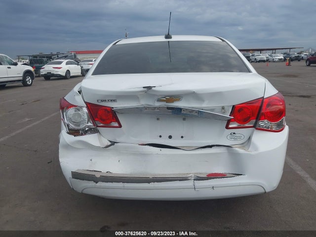 2016 CHEVROLET CRUZE LIMITED LS VIN: 1G1PC5SH8G7117017