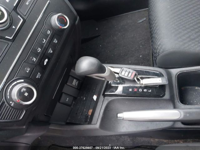 19XFB2F57FE200375 Honda Civic Lx