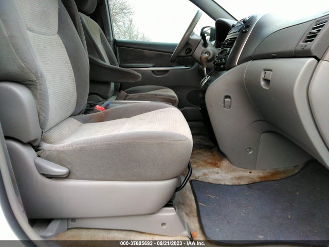 2008 TOYOTA SIENNA CE/LE VIN: 5TDZK23C48S200150