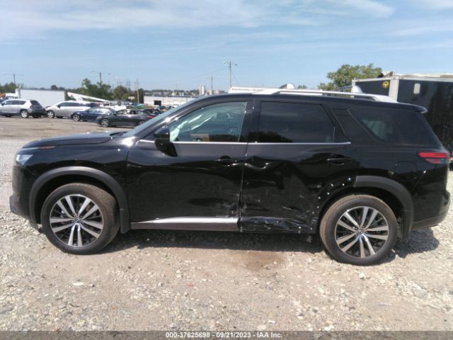5N1DR3DJ2PC259377 Nissan Pathfinder Platinum