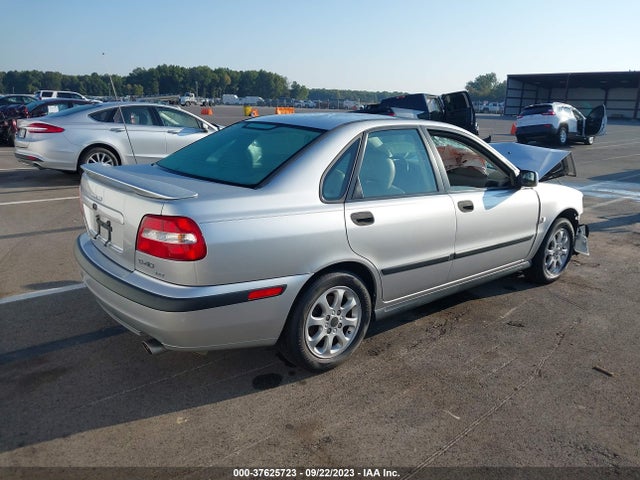 2001 VOLVO S40 A/A SR/SPORT EDITION VIN: YV1VS29551F728643