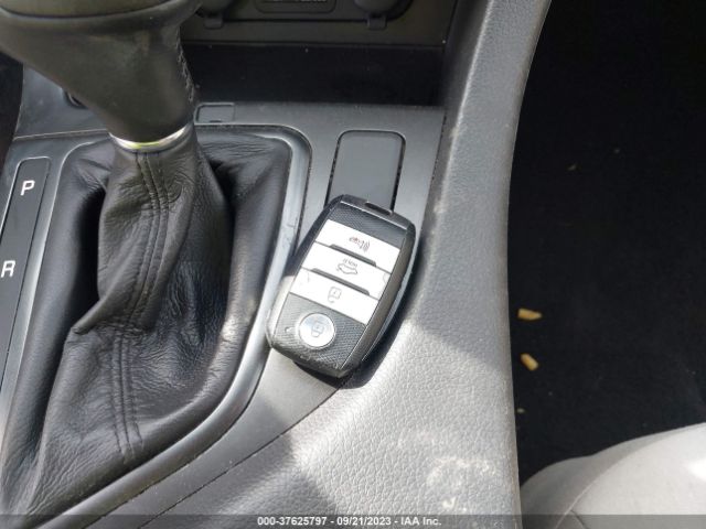 KNAGM4AD1E5072067 KIA Optima Hybrid Lx