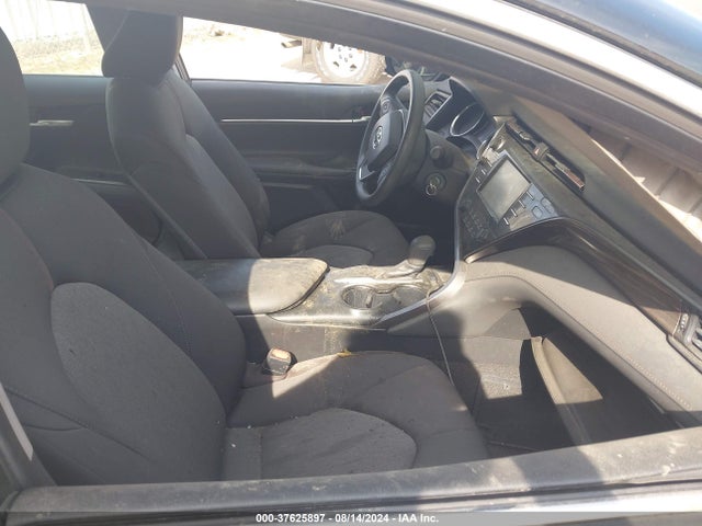Toyota CAMRY LE 2019 4T1B11HK5KU766945 Image 5