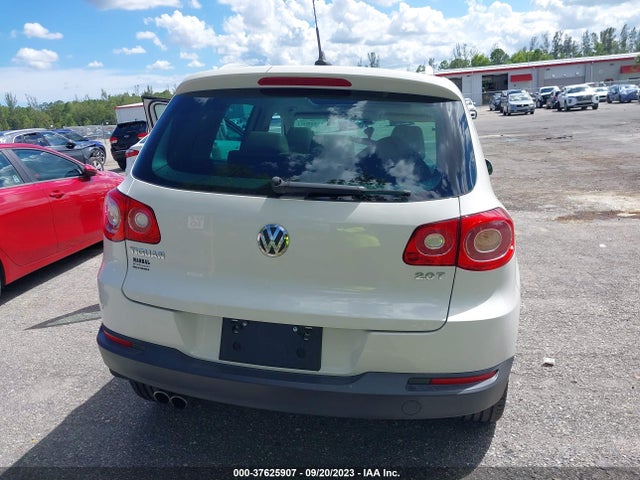 2009 VOLKSWAGEN TIGUAN SEL VIN: WVGAV75N89W526143