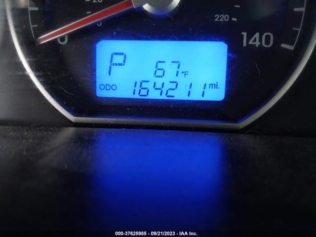 2012 HYUNDAI SANTA FE GLS VIN: 5XYZGDAB2CG126353