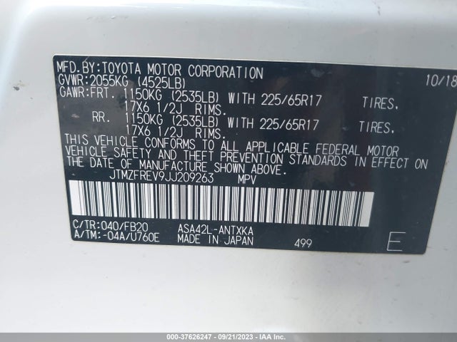Toyota RAV4 LE 2018 JTMZFREV9JJ209263 Image 9