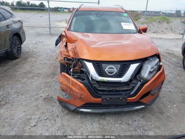 5N1AT2MV9HC757823 Nissan Rogue Sl
