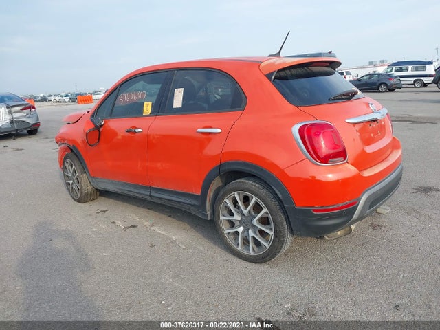 2016 FIAT 500X ZFBCFXET4GP347360 Photo 2