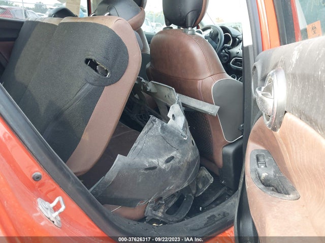 2016 FIAT 500X ZFBCFXET4GP347360 Photo 7