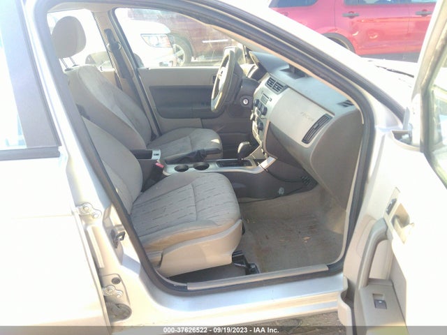 2011 FORD FOCUS SE VIN: 1FAHP3FN4BW183184