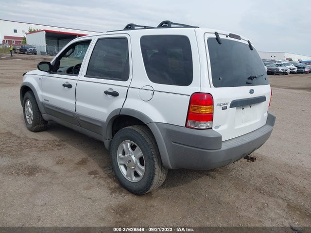 2002 FORD ESCAPE XLT VIN: 1FMCU04142KA69135