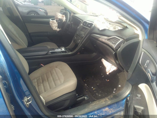 Ford FUSION S 2017 3FA6P0G71HR397292 Image 5