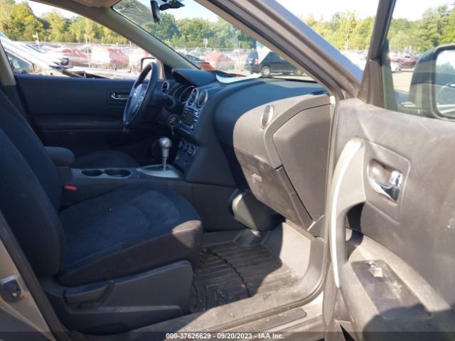 JN8AS5MV5EW200964 Nissan Rogue Select S