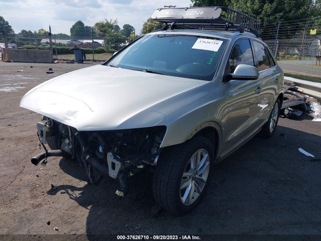 WA1EFCFS8GR021533 Audi Q3 Premium Plus