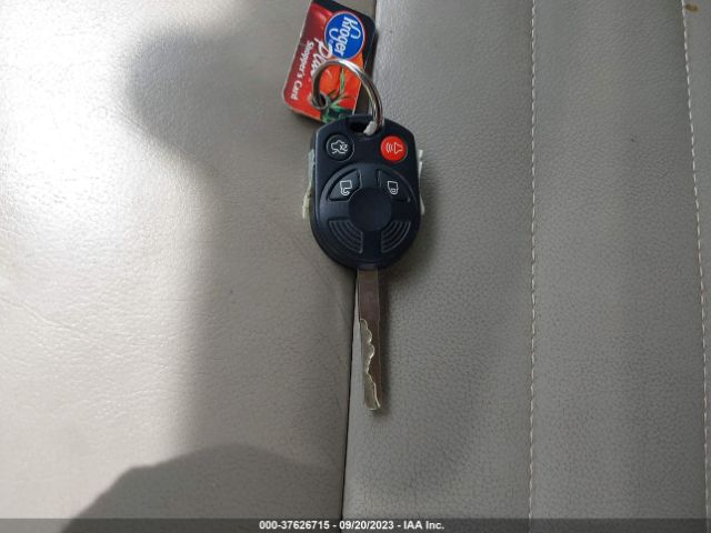 1FMCU0GX5EUB54851 Ford ESCAPE SE