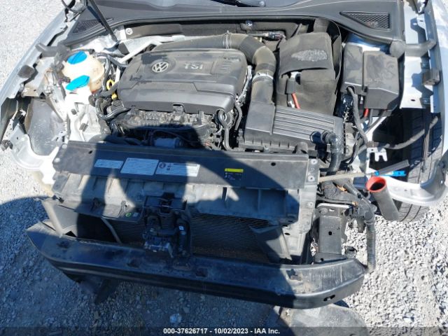 1VWBT7A31GC033449 Volkswagen Passat 1.8t Se