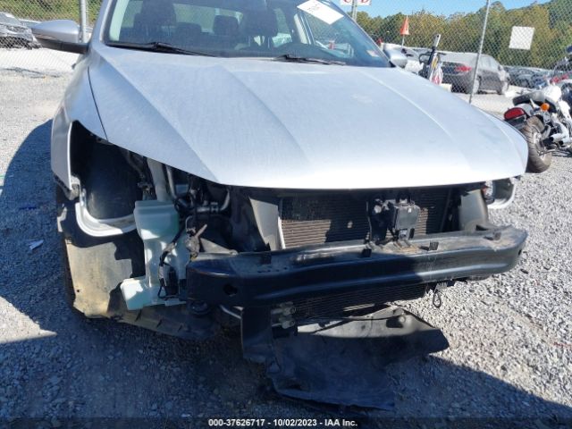 1VWBT7A31GC033449 Volkswagen Passat 1.8t Se