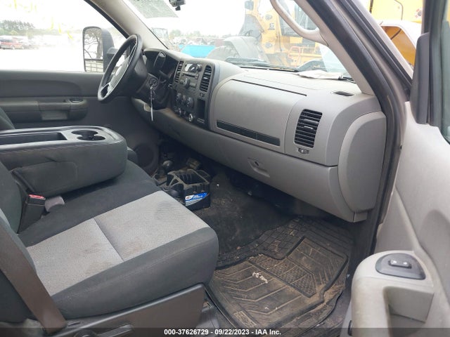 2008 CHEVROLET SILVERADO 1500 WORK TRUCK/LT W/1LT/LS VIN: 2GCEK13C781152594
