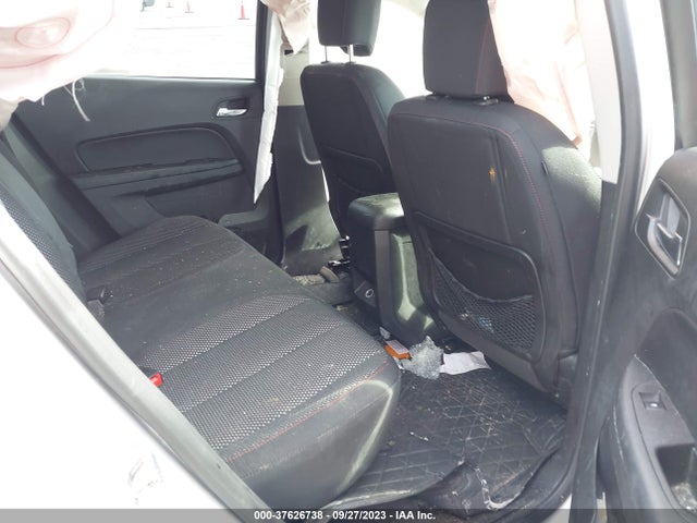 1GNFLFEK3GZ107877 Chevrolet EQUINOX LT