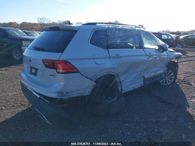 3VV2B7AX9JM153872 Volkswagen Tiguan 2.0t Sel/2.0t Se