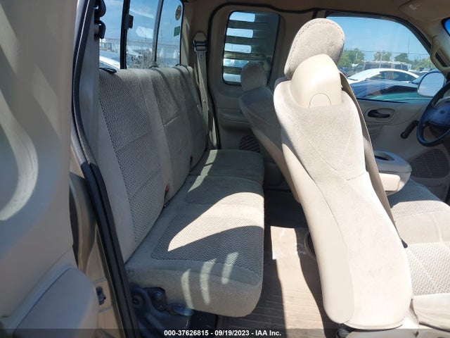 2001 FORD F-150 XL/XLT VIN: 1FTZX17211NB52308