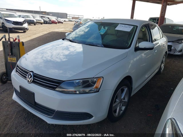 3VWLL7AJ0EM286292 Volkswagen Jetta Sedan Tdi