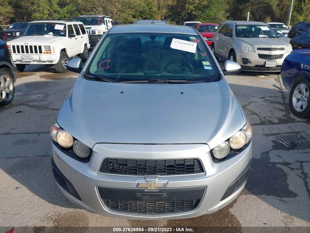 Chevrolet SONIC LT 2015 1G1JC5SH7F4108217 Image 6