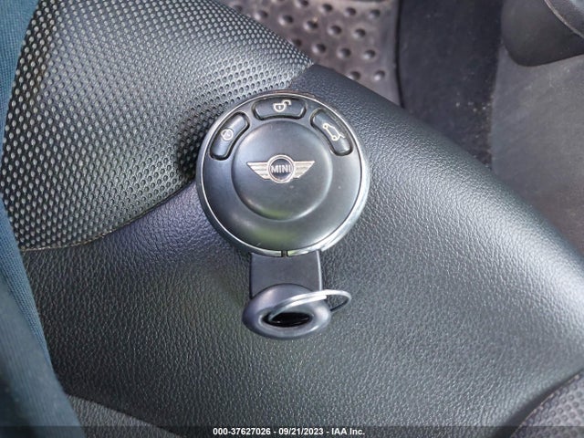 2011 MINI COOPER HARDTOP WMWSV3C52BTY23448 Photo 10