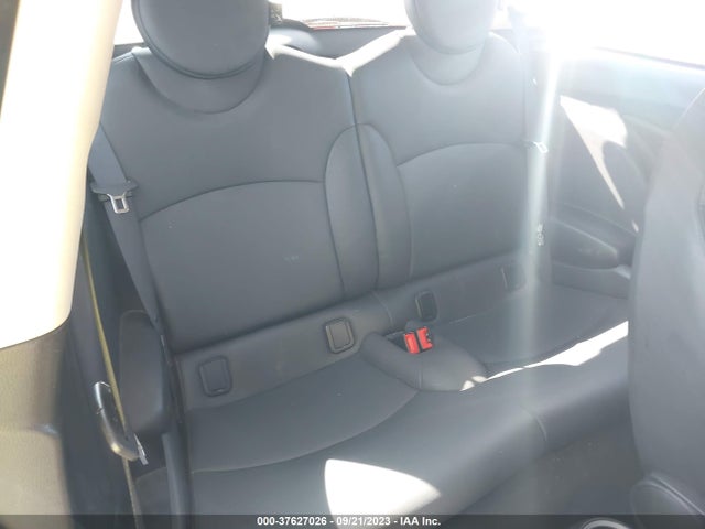 2011 MINI COOPER HARDTOP WMWSV3C52BTY23448 Photo 7