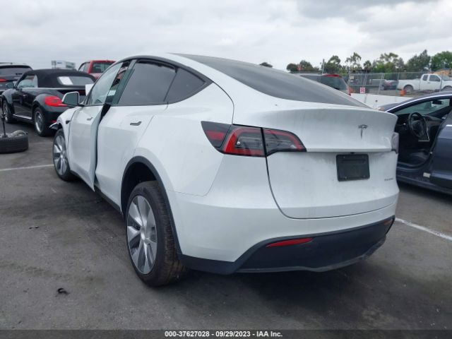 7SAYGDEE8PA038775 Tesla Model Y Long Range