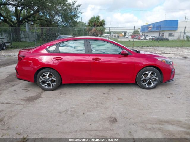 3KPF24AD3ME323517 KIA Forte Lxs
