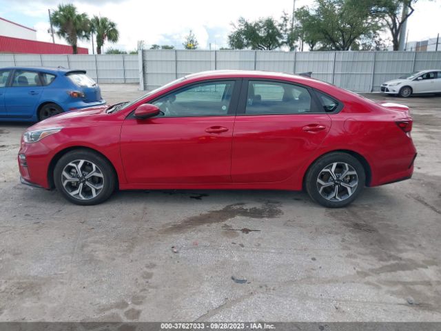3KPF24AD3ME323517 KIA Forte Lxs