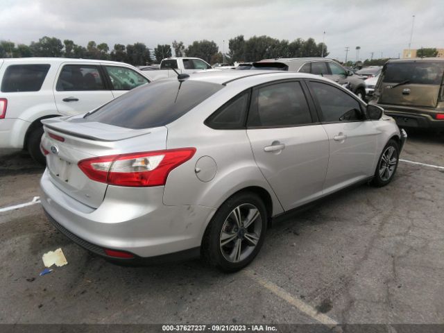 1FADP3F24EL391169 Ford FOCUS SE