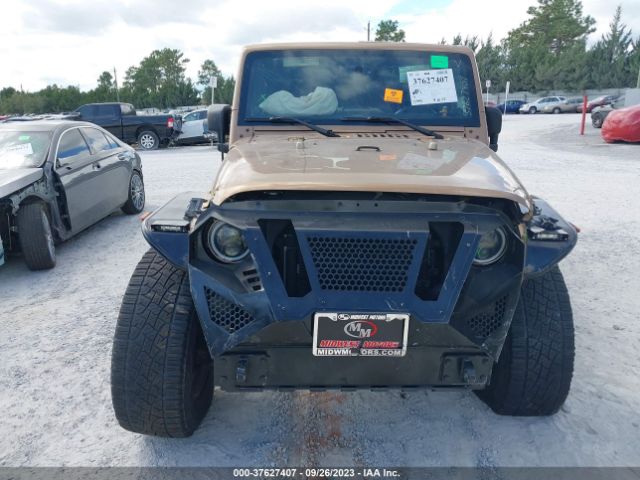 1C4BJWDG3FL638850 Jeep Wrangler Unlimited Sport