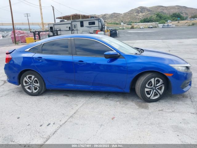 19XFC2F54HE202052 Honda Civic Sedan Lx