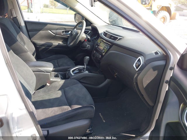 2016 NISSAN ROGUE S VIN: JN8AT2MT7GW018096