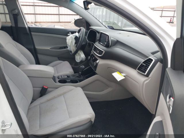 KM8J33A46MU387629 Hyundai Tucson Value