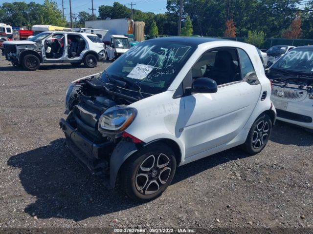 WMEFJ5DA8HK218406 Smart Fortwo Pure/passion/prime/proxy
