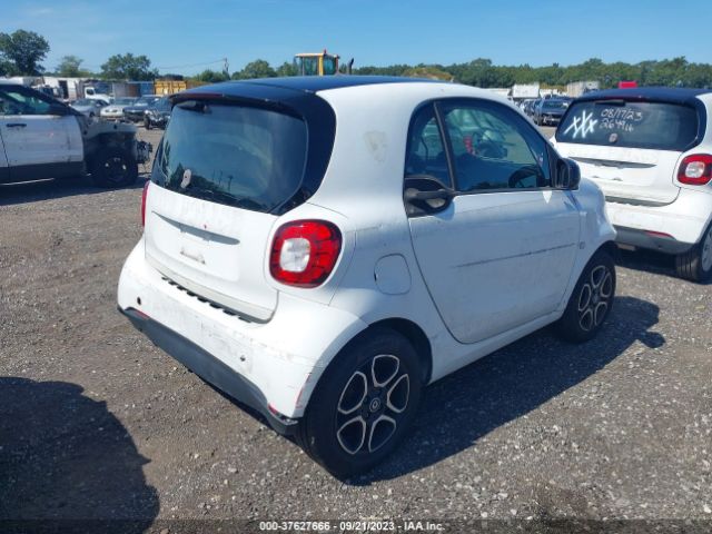 WMEFJ5DA8HK218406 Smart Fortwo Pure/passion/prime/proxy