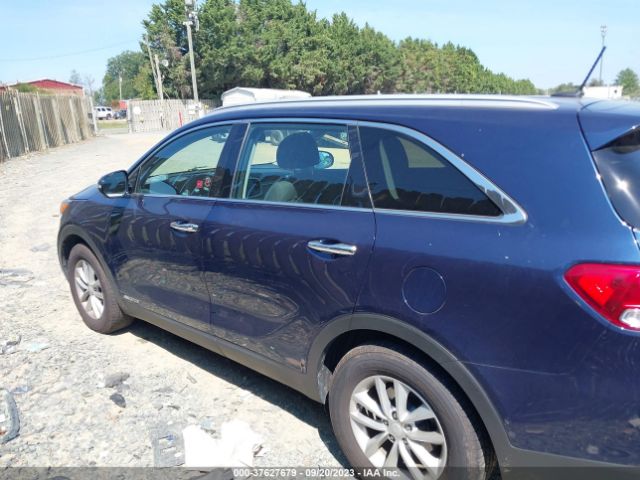 5XYPGDA52JG391143 KIA Sorento Lx V6