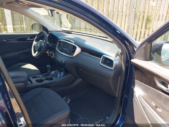 5XYPGDA52JG391143 KIA Sorento Lx V6