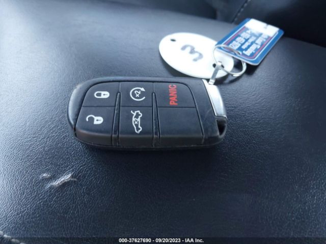 2C3CDZGG5HH551111 Dodge Challenger Gt