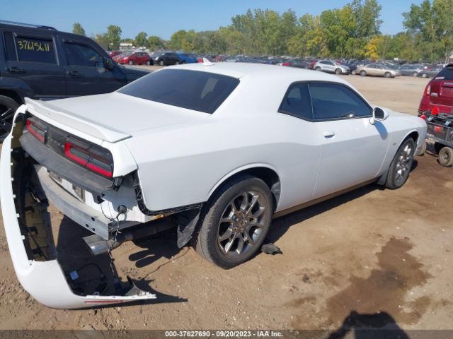 2C3CDZGG5HH551111 Dodge Challenger Gt