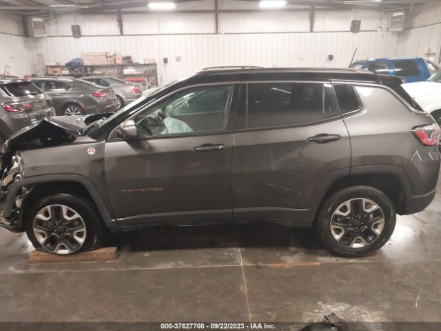 3C4NJDDB6JT401529 Jeep Compass Trailhawk