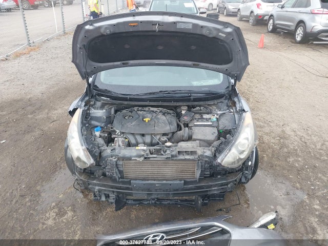 2014 HYUNDAI ELANTRA GT VIN: KMHD35LH7EU203986