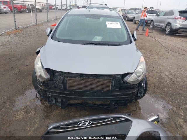 2014 HYUNDAI ELANTRA GT VIN: KMHD35LH7EU203986