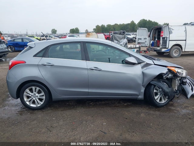 2014 HYUNDAI ELANTRA GT VIN: KMHD35LH7EU203986