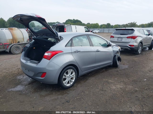 2014 HYUNDAI ELANTRA GT VIN: KMHD35LH7EU203986