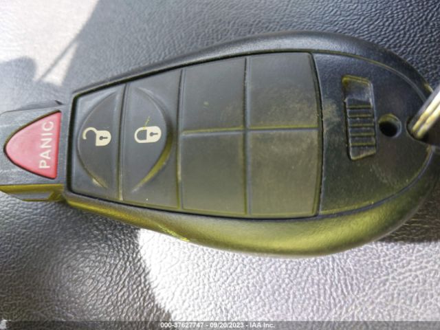 1C4PJLCB8GW355841 Jeep Cherokee Latitude