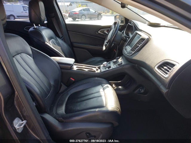 2015 CHRYSLER 200 C VIN: 1C3CCCEG0FN567370